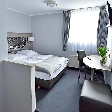 Gt3 Hotel 2*